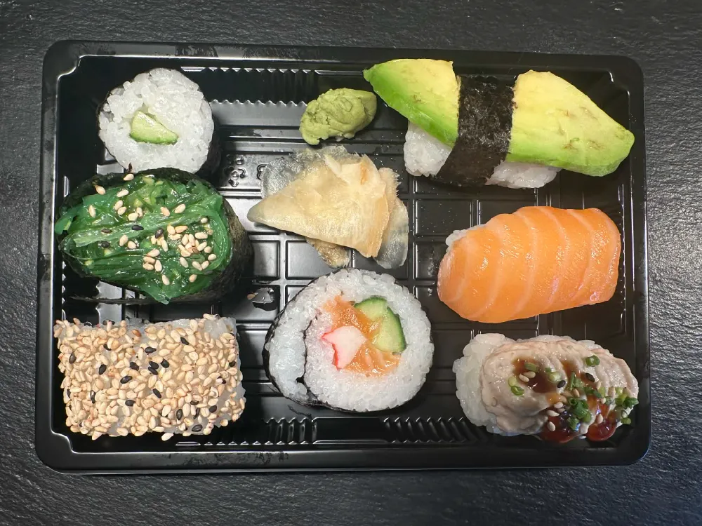 Makufest 2026: Harmony Restaurant & Kiosk – MuLin ravintola – sushi-lajitelma