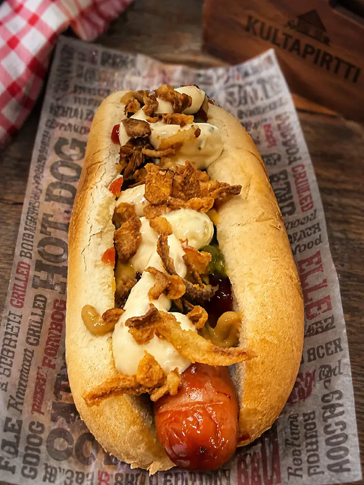 Makufest 2026: Viljakkalan Kultapirtti – Hot dog